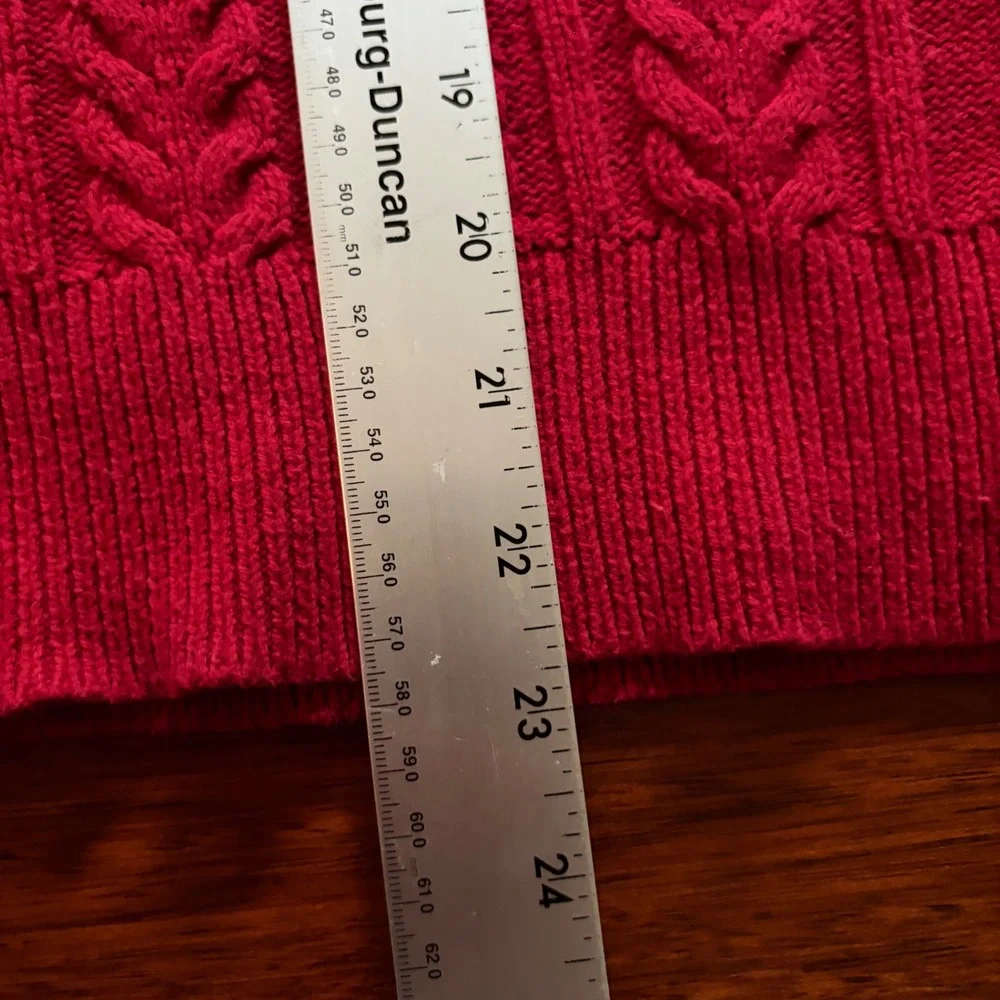 Chaps Classics Red Cable Knit V-Neck Sweater Cotton Blend Large Preppy Sweater